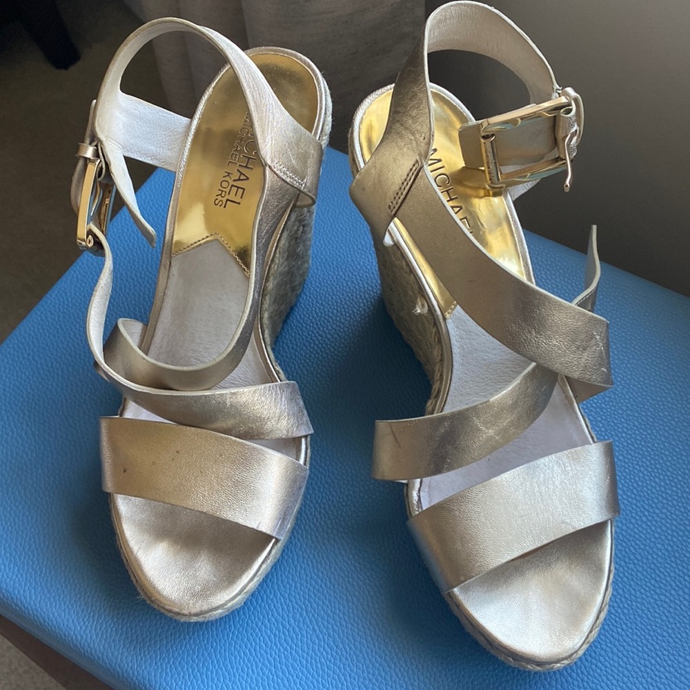 MK gold heels!!!